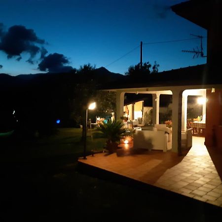 B&B La Mita Giuliano di Roma Экстерьер фото